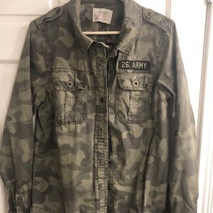Buckle-Ashley camo jacket. LAST CHANCE DELETING